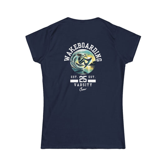 Wakeboard Damen T-Shirt - "Wakeboard Varsity Crew"