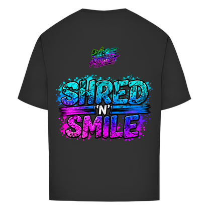 Shred 'N" Smile Wake Addict - Oversize T-Shirt (Unisex)