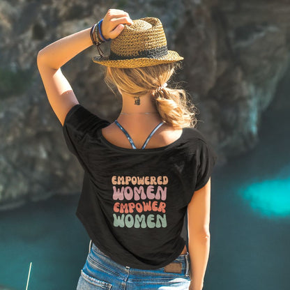 Empowered Women - She Send'z - Oversize Crop Top